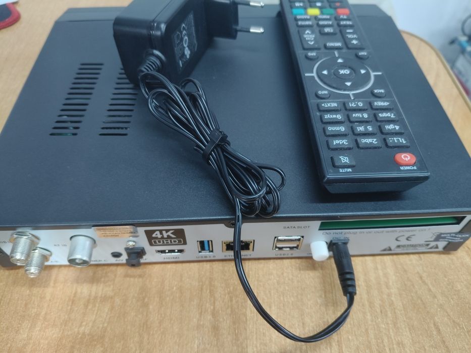 Tuner satelitarny Zgemma H7s 4k - 2 głowice, wejście na dysk sata