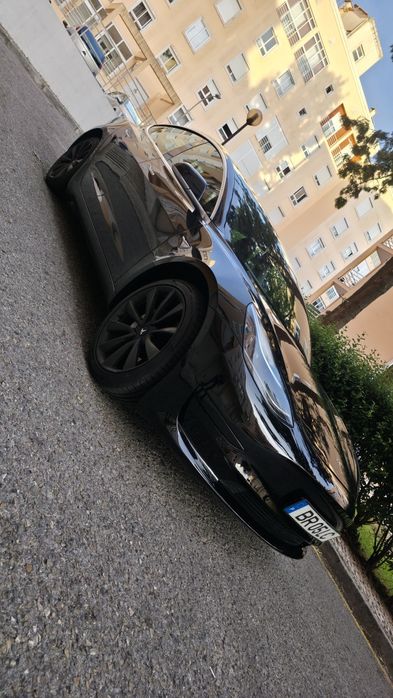 Tesla standard range 74000kms