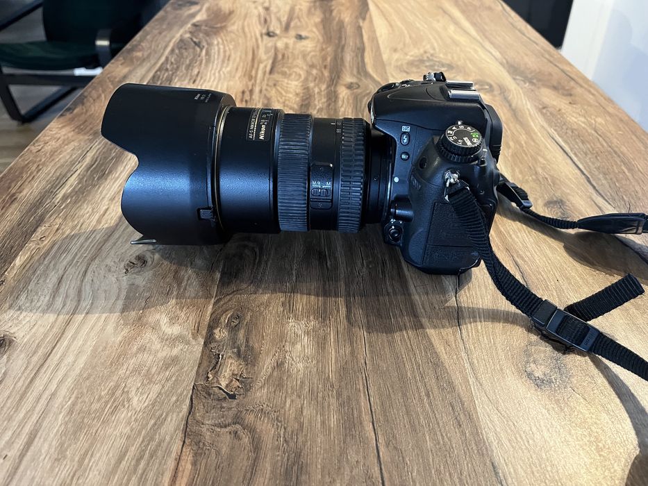 Aparat NIKON D 7000