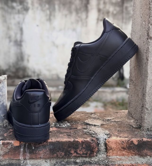 Кросівки унісекс Nike Air Force low 1 Black