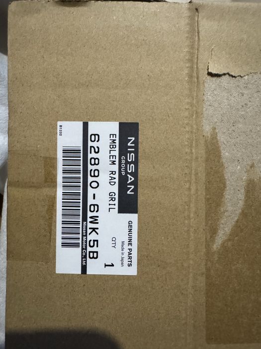 Значек Nissan Leaf 22-25года