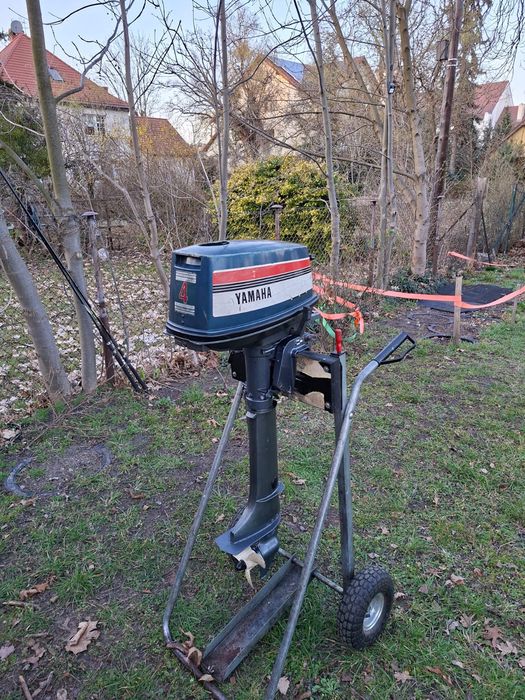 Silnik zaburtowy Yanaha 4km 2t stopa L długa