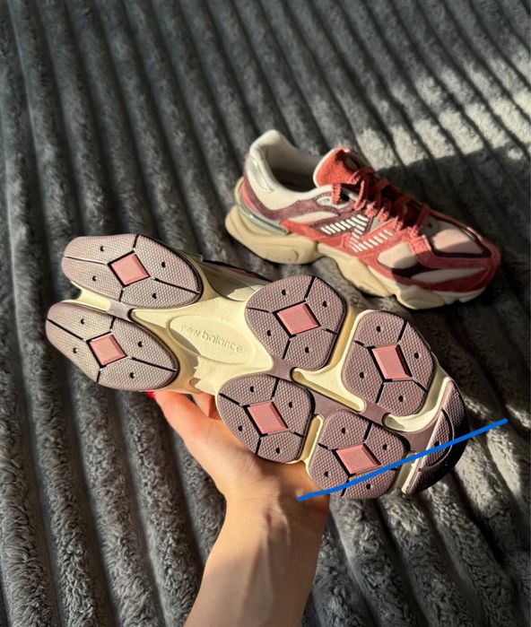 Оригінальні New Balance 9060