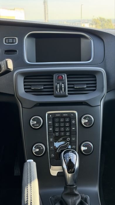 Volvo V40 T3