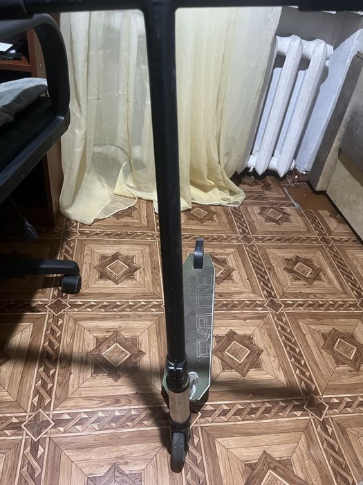 Трюковий самокат explore