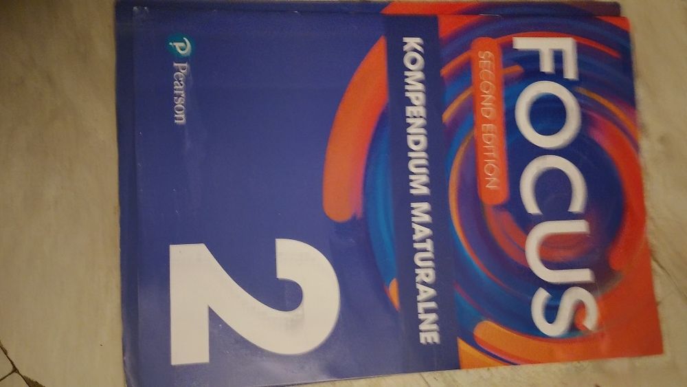 Sprzedam książki do klasy pierwszej technikum mechatronicznego