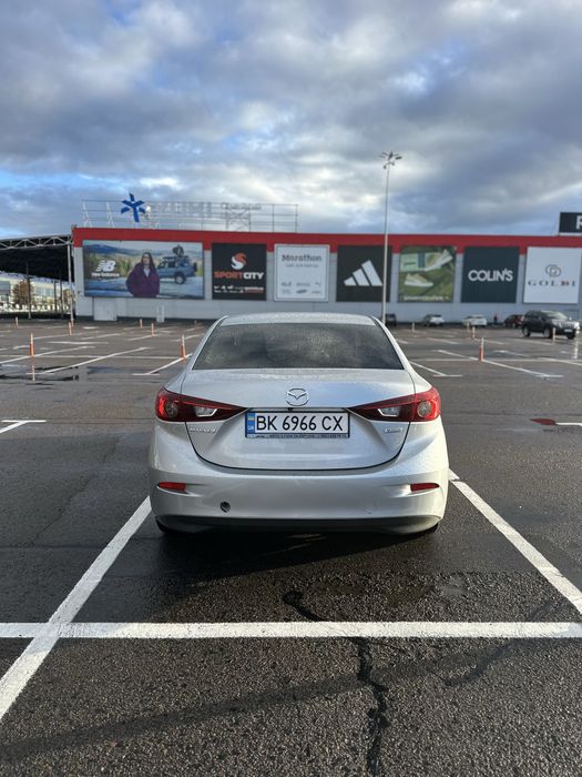 mazda 3 2.0 бензин