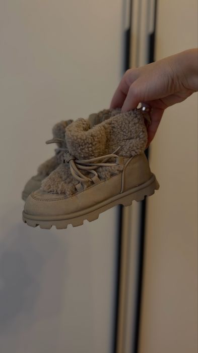 Zara 26 чобітки