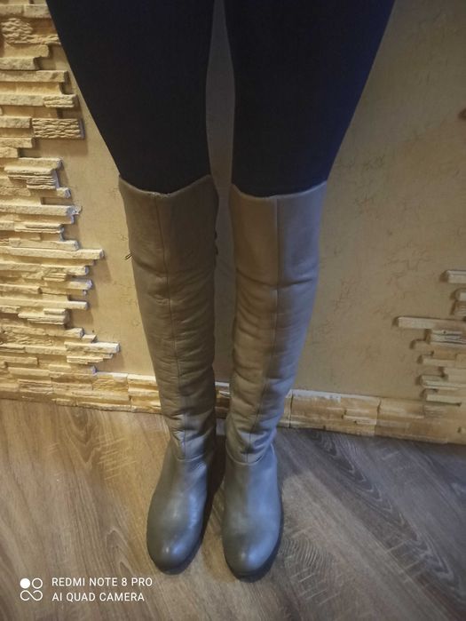 Шкіряні ботфорди