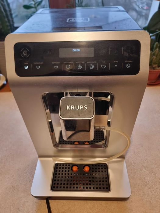Кавомашина кофеварка Krups модель EA EA89 Made in France