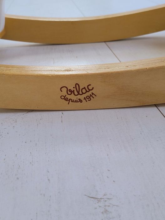 Drewniany konik na biegunach Vilac