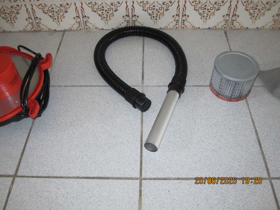 Aspirador de Cinzas para churrasqueiras Black+Decker