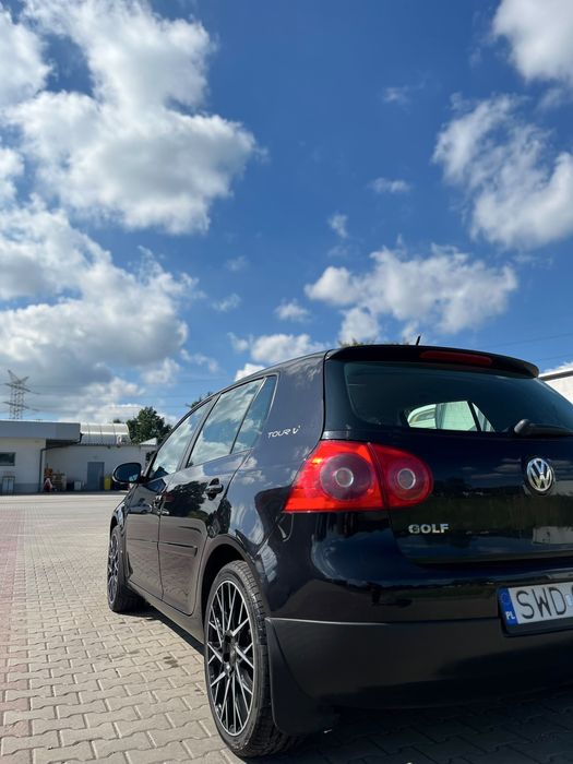 Volkswagen GOLF V 1.9TDI