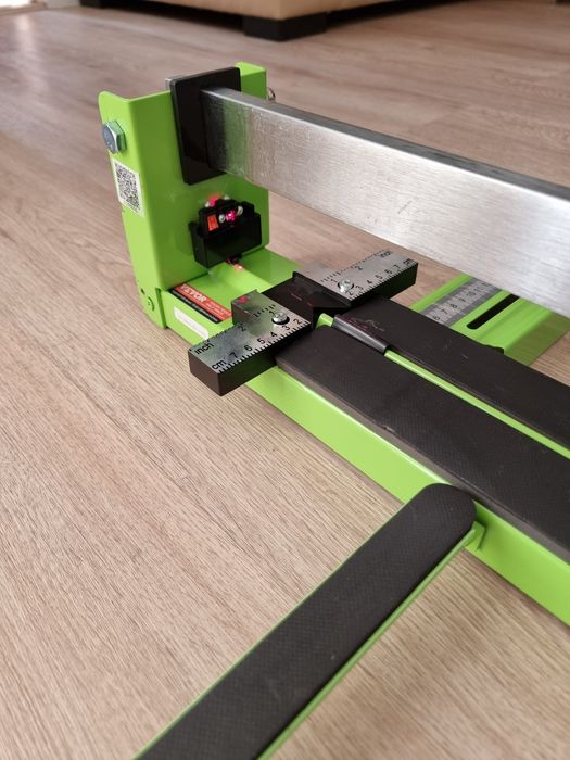 Professional Scribing Tool 120 cm with Laser + Extra Diamond – €15064285111423362124