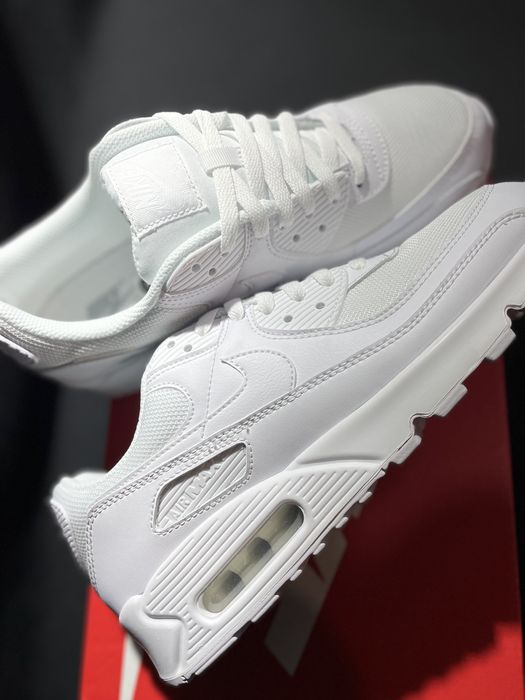 Nike Air max 90 кроссовки оригинал белые