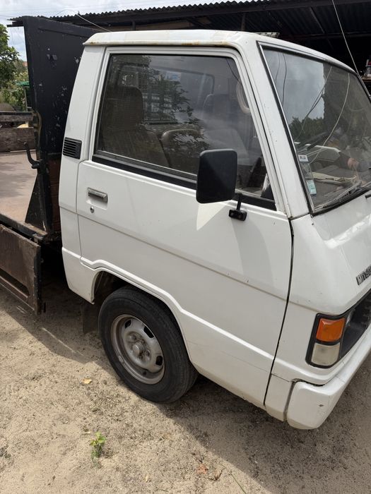 Carrinha mitsubishi l300