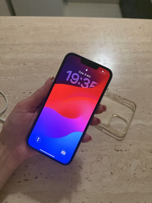 Iphone 14 niebieski