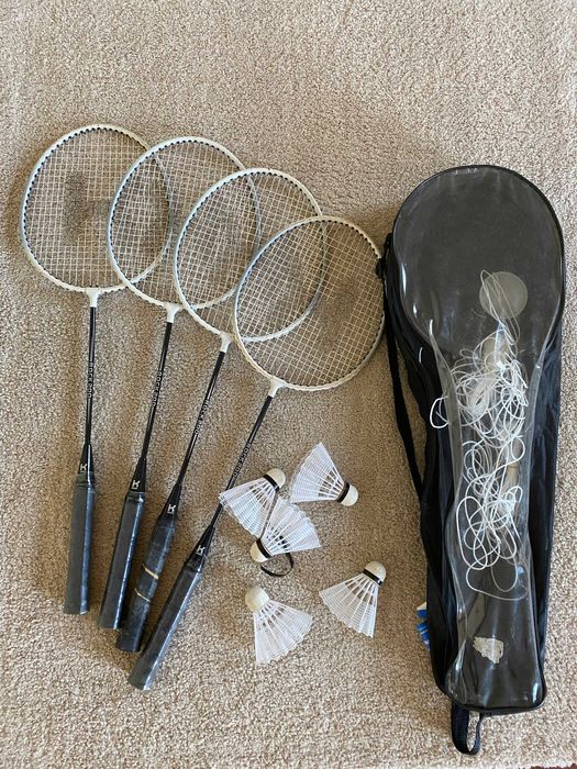 Kit Badminton 4 raquetes