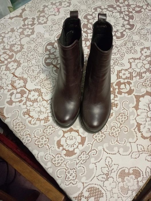 Жіночі весняні чоботи