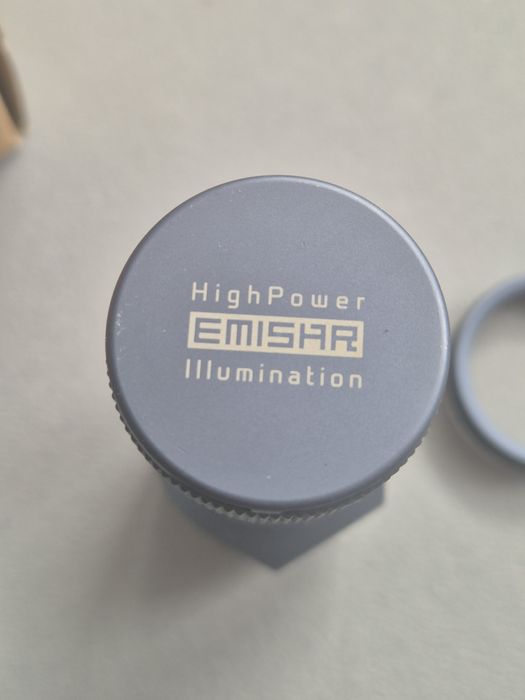 Latarka Emisar D4SV2 - Diodv W2 + 2x Aku Vapcell K7C 7000mAh
(7000mAh)