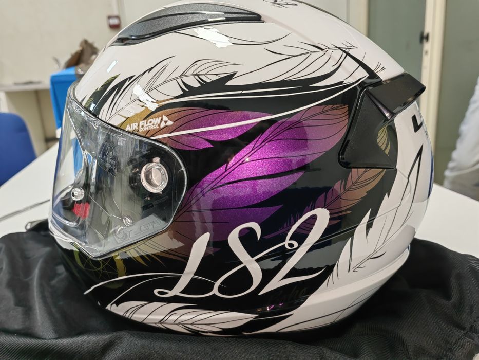 Capacete LS2 XS.