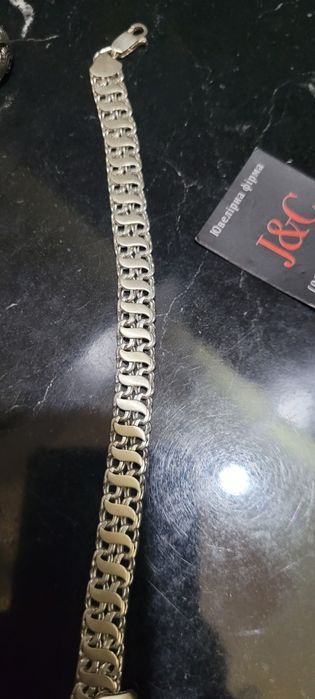 Срібні браслети 925 проби на любий смак, різні плетіння.