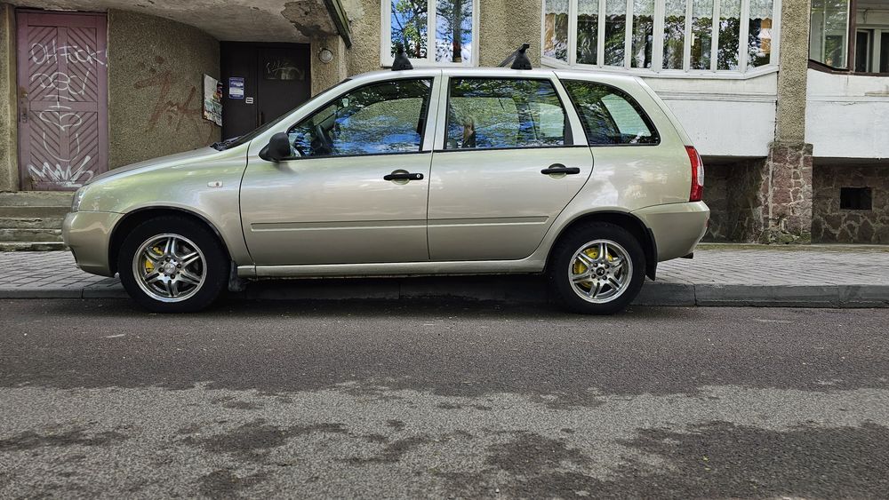 Lada Kalina універсал 1.4