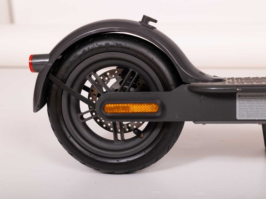 Xiaomi Mi Electric Scooter Essential – Muito Bom Estado