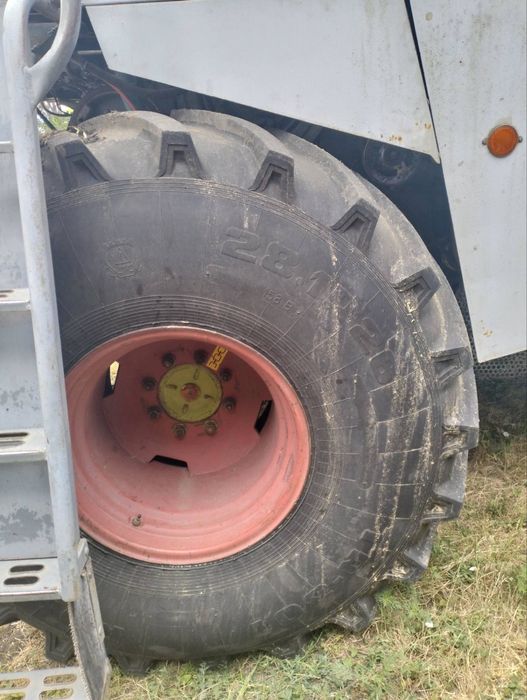 Комбаін Вектор 410