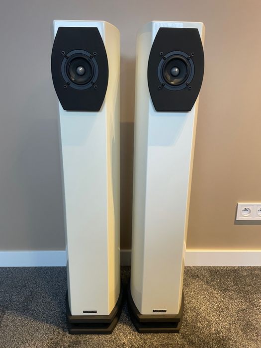 Kolumny Audium Comp 7