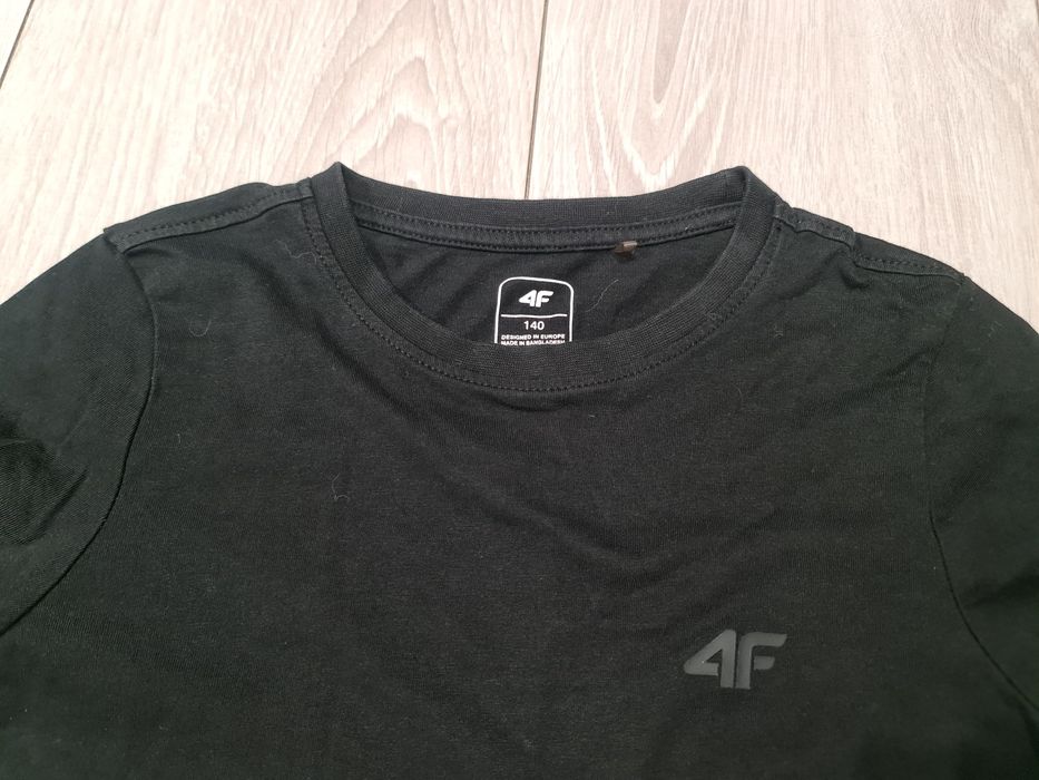 Koszulka z krótkim rękawem 4F rozmiar 140