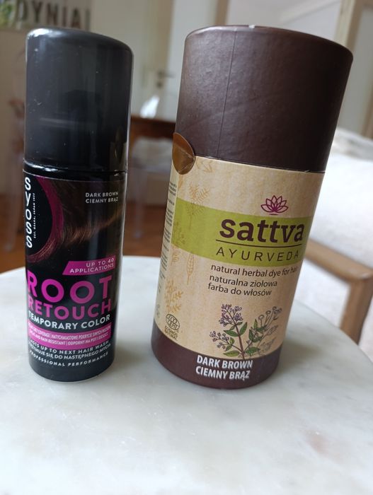 Naturalna farba do włosów Sattva Ayurveda i koloryzator w sprayu syoss
