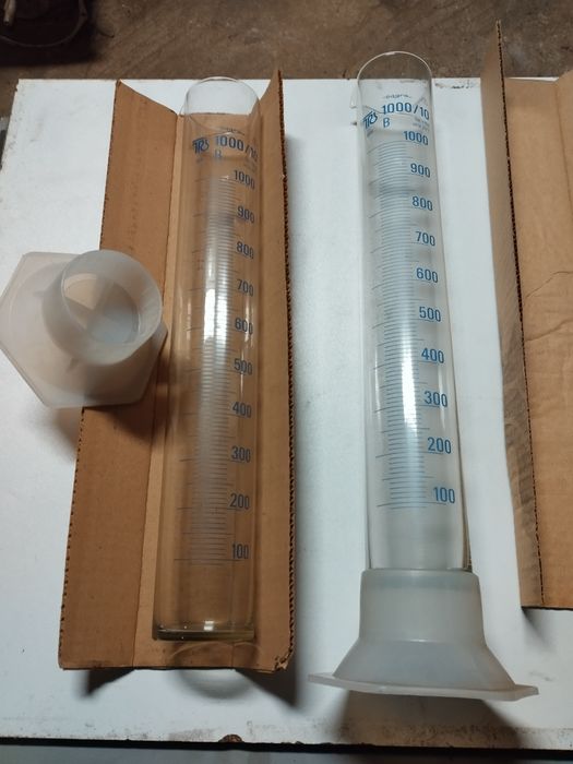 Menzurka szklana cylinder miarowy 1000 ml Dagra produkcja GDR nie PRL