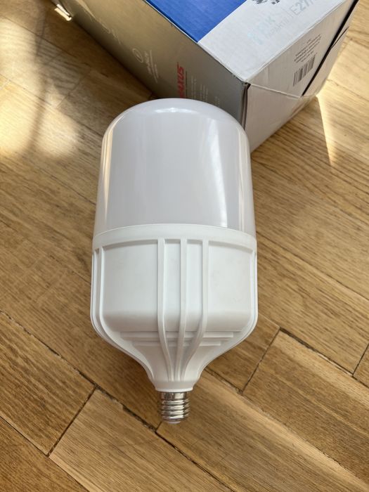 Світлодіодна електрозберігаюча лампа 50w