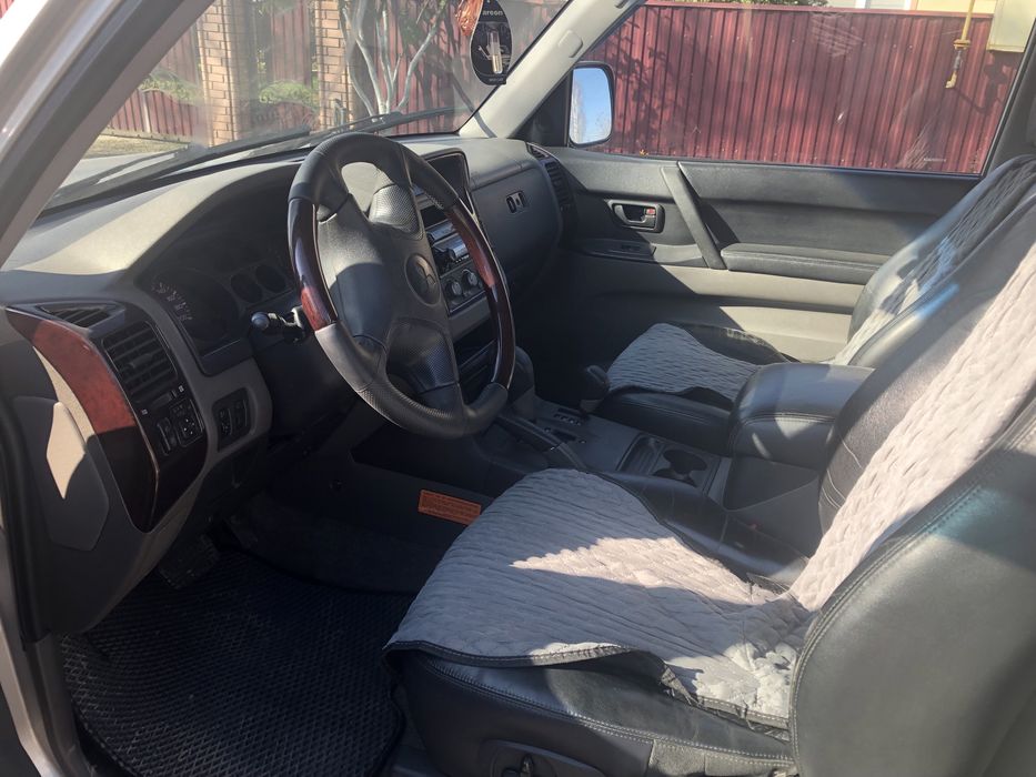 Mitsubishi Pajero Wagon