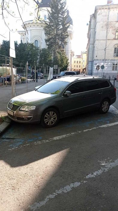 Volkswagen Passat 2008 2.0 TDI дизель