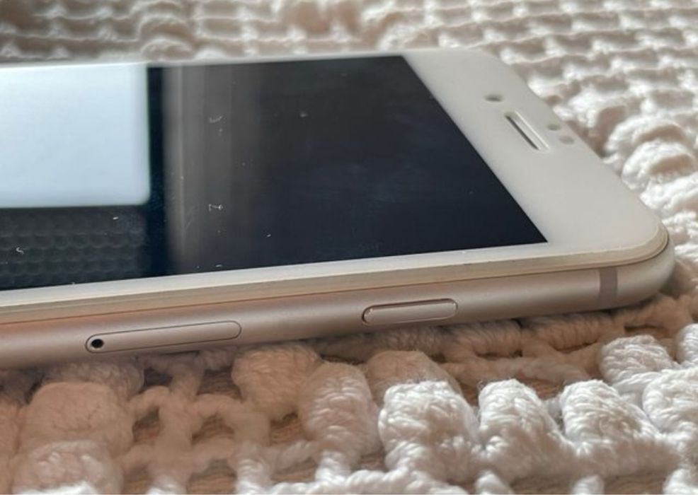 Apple iPhone 8 - 64GB - Branco