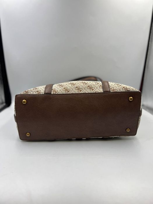 Сумка жіноча Guess