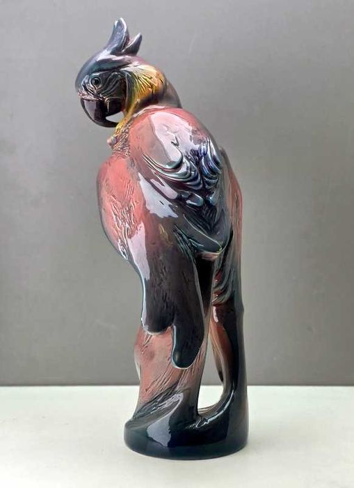 Duża figurka Papuga  wytwórnia Jihokera lata 70-te