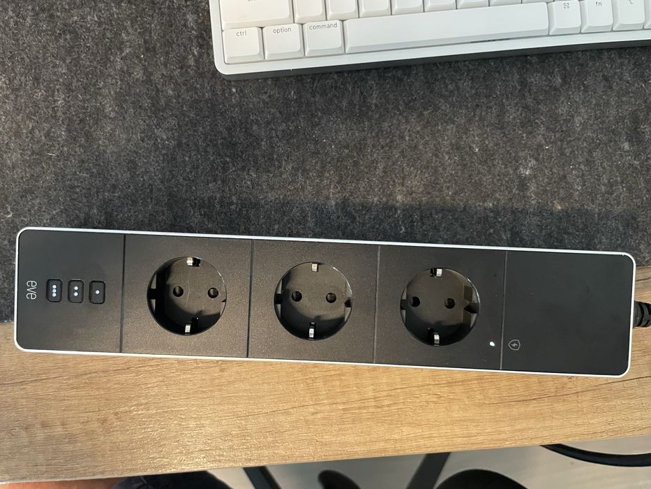 Eve Energy Strip — extensão HomeKit 3 tomadas Schuko