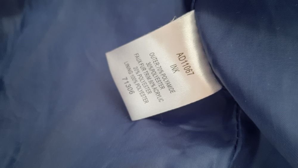 Класна довга куртка