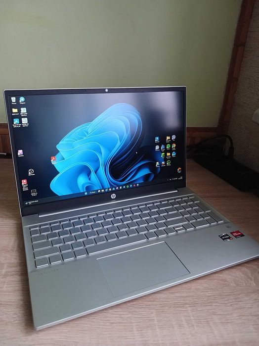 Ноутбук HP Pavilion 15, AMD Ryzen 7 5700U, RAM 16 ГБ, SSD 512 ГБ