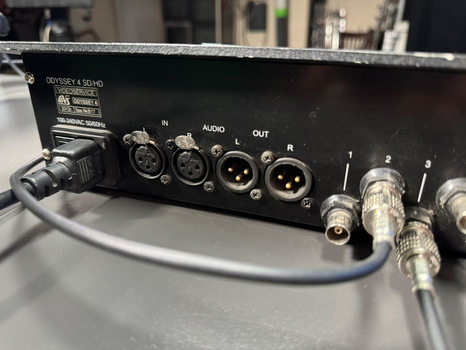 Відеомікшер Odissey 4 HD. 
8 SDI HD входів.