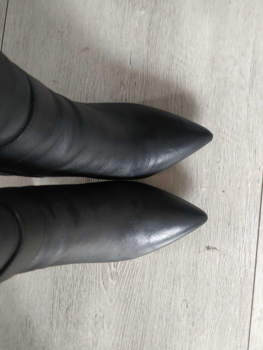 Skórzane botki Lasocki rozmiar 38