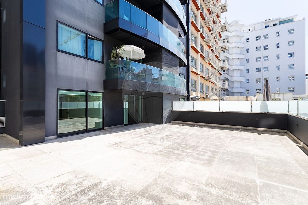 Apartamento T1 para arrendamento