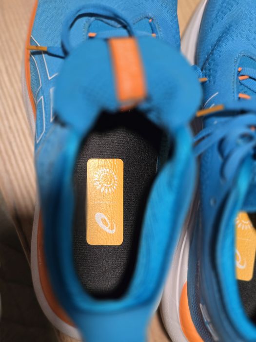 Asics Nimbus 25 como novos.