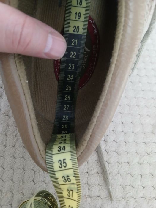 Кожаные туфли фирмы Easy