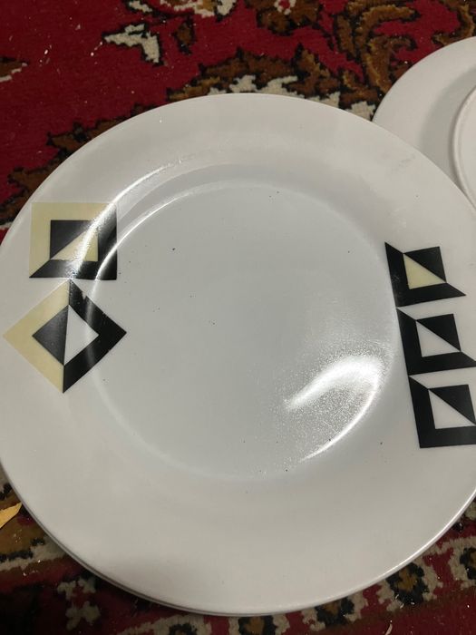 Porcelanowe talerze deserowe 6 sztuk