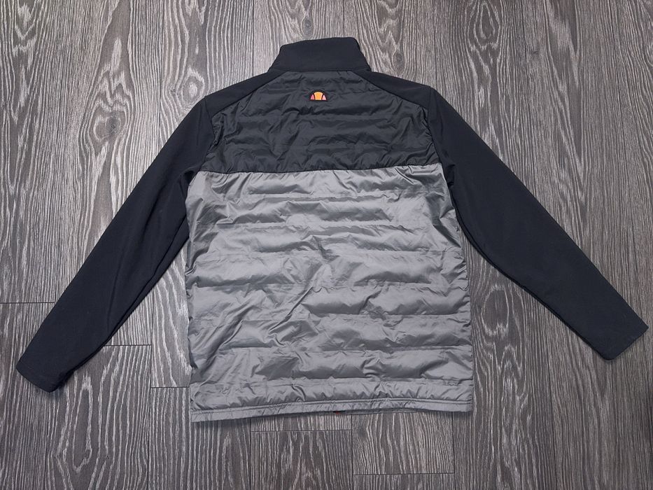 Ellesse куртка спортивна чоловіча , слфтшел , вітровка  М