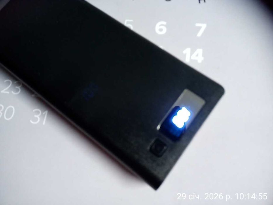 Павербанк (блок живлення)  >20000 mAh